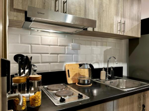 Evan Suite @ S Residences